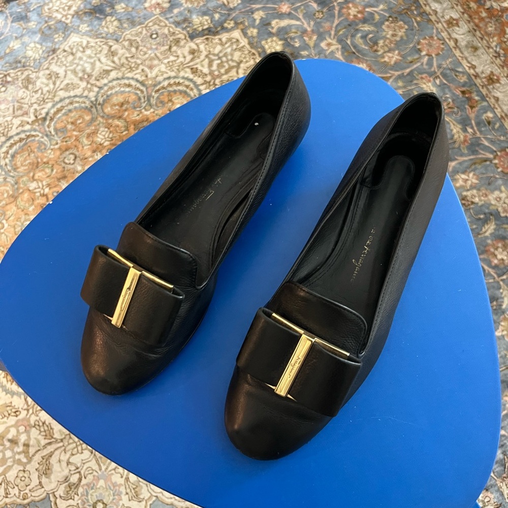 Salvatore Ferragamo Vara ballet flats